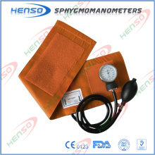 CE-Zulassung Aneroid Blutdruckmessgerät ohne D-Ring, PVC-Glühbirne und Tasche